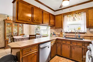 106 Lively Cir, Daphne, AL 36526 - Photo 14