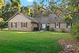 802 Pinewood Ct, Daphne, AL 36526 - Photo 2