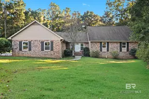 802 Pinewood Ct, Daphne, AL 36526 - Photo 1