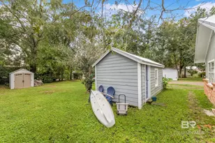 405 N Pine St, Foley, AL 36535 - Photo 10