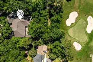 6820 Beaver Creek Dr, Fairhope, AL 36532 - Photo 2