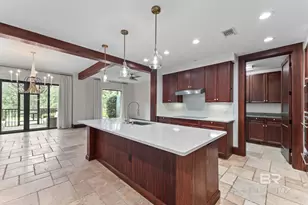 18269 Colony Dr, Fairhope, AL 36532 - Photo 2