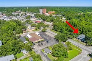 407 E 2nd St, Bay Minette, AL 36507 - Photo 4