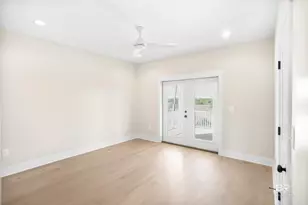 417 E 2nd Ave, Gulf Shores, AL 36542 - Photo 18