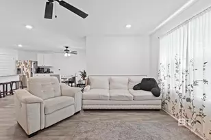 10996 Animal Kingdom Wy, Daphne, AL 36526 - Photo 6