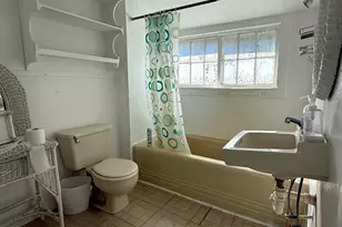 6513 Grace St, Mobile, AL 36618 - Photo 4