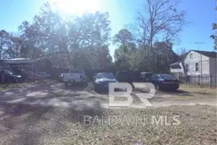 2301 Government St, Mobile, AL 36606 - Photo 2