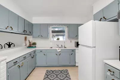 5758 Fairwood Drive, Mobile, AL 36609 - Photo 8