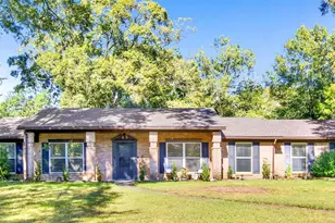 5758 Fairwood Dr, Mobile, AL 36609 - Photo 1