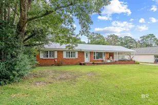 18433 E Illinois St, Robertsdale, AL 36567 - Photo 2