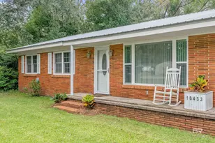 18433 E Illinois St, Robertsdale, AL 36567 - Photo 1