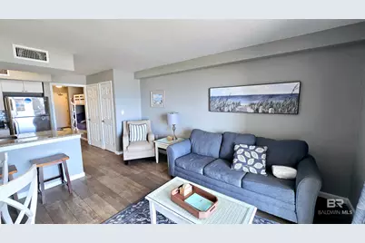 1117 W Beach Boulevard #202, Gulf Shores, AL 36542 - Photo 2