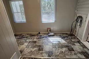 1701 Crestwood Dr, Mobile, AL 36618 - Photo 6