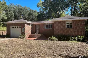 401 W Highland Ave, Mobile, AL 36610 - Photo 1