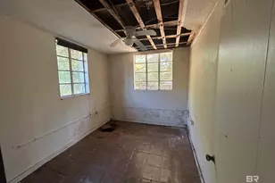 401 W Highland Ave, Mobile, AL 36610 - Photo 14