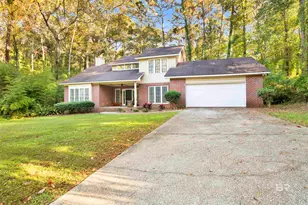 102 Piedmont Cir, Daphne, AL 36526 - Photo 2