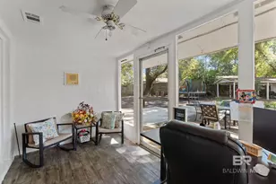 951 W Highpoint Dr, Mobile, AL 36693 - Photo 10