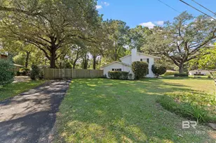 951 W Highpoint Dr, Mobile, AL 36693 - Photo 4