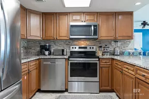 327 E Beach Blvd, Gulf Shores, AL 36542 - Photo 10