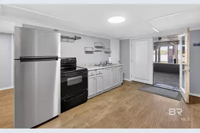 140 W 8th Avenue, Gulf Shores, AL 36542 - Photo 26