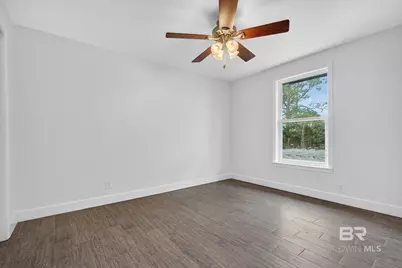 140 W 8th Avenue, Gulf Shores, AL 36542 - Photo 22