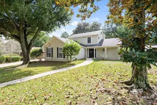 6133 Hampton Oaks Dr, Mobile, AL 36693 - Photo 2