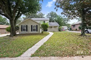 6133 Hampton Oaks Dr, Mobile, AL 36693 - Photo 4