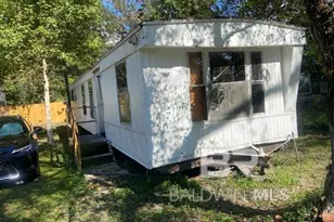 14 Ramar St, Century, FL 32535 - Photo 2