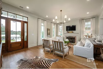 210 Tensaw Avenue, Fairhope, AL 36532 - Photo 2