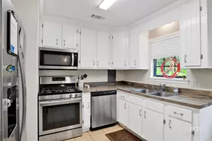 5768 Heritage Dr, Bon Secour, AL 36511 - Photo 6