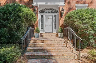 111 E Pinebrook Dr, Mobile, AL 36608 - Photo 2