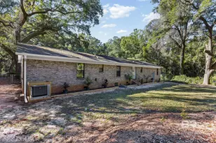 11 Woods Ave, Fairhope, AL 36532 - Photo 26