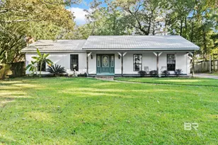 107 Rainer Cir, Daphne, AL 36526 - Photo 2