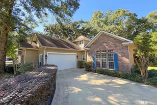 6323 Madison Dr, Gulf Shores, AL 36542 - Photo 4