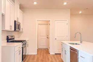 18151 Kent Cir, Foley, AL 36535 - Photo 8