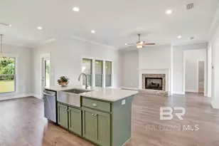 421 Bloomsbury Ave, Fairhope, AL 36532 - Photo 12