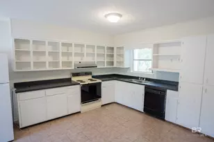 407 Azalea St, Fairhope, AL 36532 - Photo 8