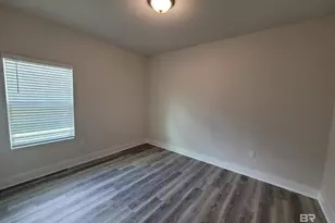 1045 Hayward Loop, Foley, AL 36535 - Photo 8