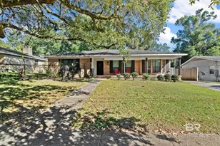 2705 E Woodcliff Dr, Mobile, AL 36693 - Photo 40