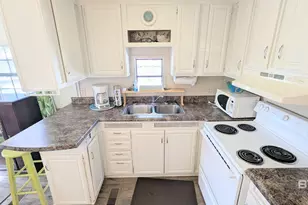 81 Horn Dr, Lillian, AL 36549 - Photo 16