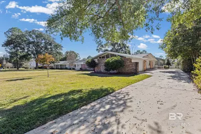 3913 Pembrocke Avenue, Mobile, AL 36608 - Photo 28