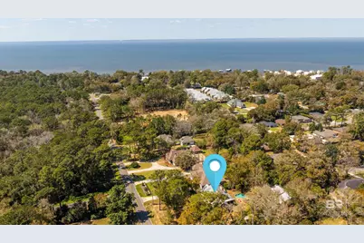 6267 Nelson Drive, Fairhope, AL 36532 - Photo 4