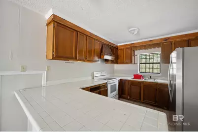 311 W Magnolia Street, Bay Minette, AL 36507 - Photo 8