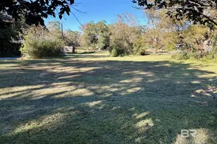 605 S White Ave, Bay Minette, AL 36507 - Photo 16