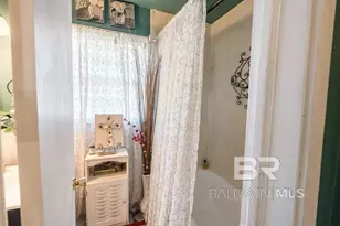 109 Esplanade Ave, Mobile, AL 36606 - Photo 16