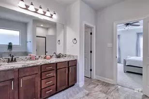 992 Dalton Cir, Foley, AL 36535 - Photo 16