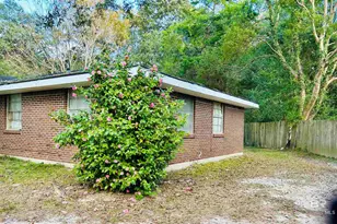 1600 Decatur St, Mobile, AL 36618 - Photo 2