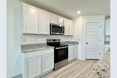 1069 Hayward Loop, Foley, AL 36535 - Photo 8