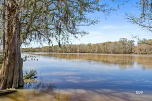 8261 Bryant's Lndg Rd, Stockton, AL 36579 - Photo 2