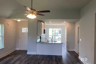 637 Revere St, Foley, AL 36535 - Photo 10